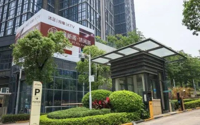 Century International Apartment