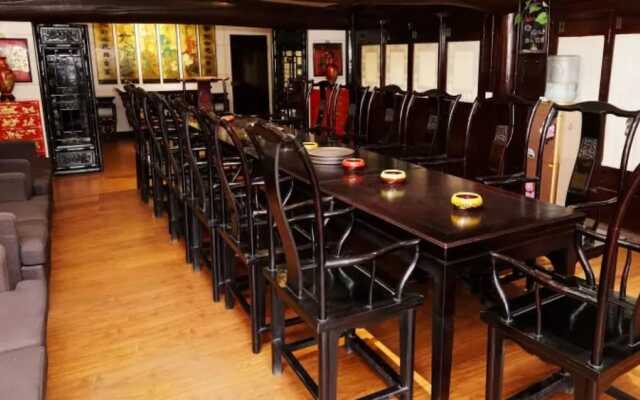 Yiyun Yinfu Boutique Hotel