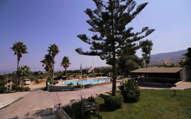 Ampavris Family Apartments