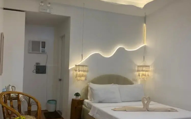 Manawari Beach Resort