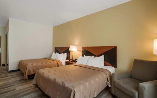 Quality Inn & Suites Chambersburg Northeast
