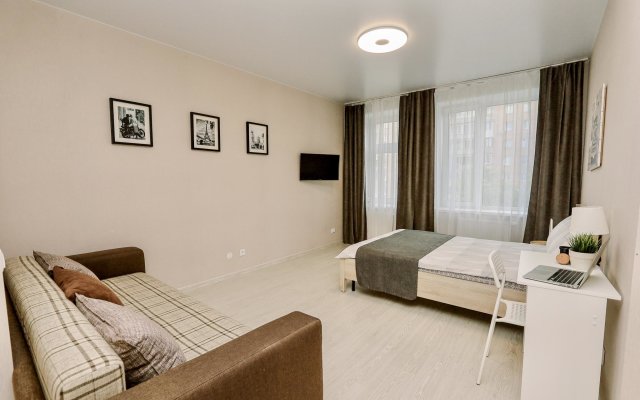 4 Ugla (Четыре угла) на Максима Горького 149