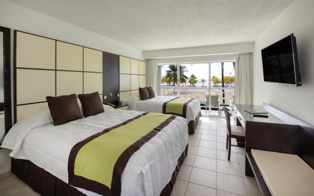 Viva Fortuna Beach by Wyndham, A Trademark All Inclusive