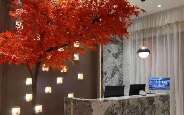 In The Distance Hotel