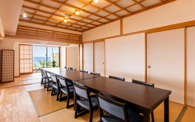 Umi No Terrace Yomitan Toya