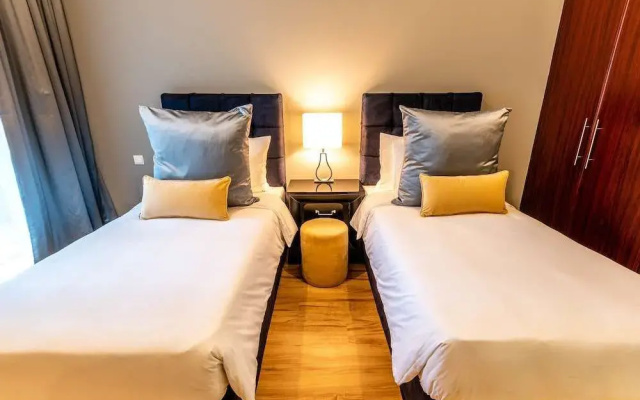Luxury 2Bed / Upgraded / Heart of Dubai Marina - Hotel in ดูไบ - Photo 2