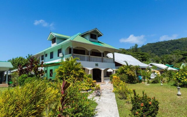 Linsen Self Catering Apartments in La Digue, Seychelles from 181$, photos, reviews - zenhotels.com