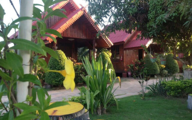 Sapmanee Resort