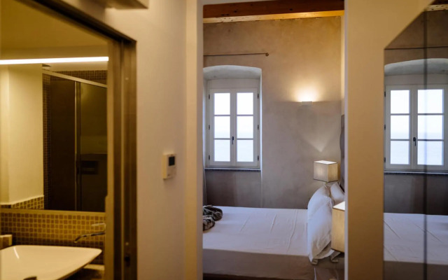 Faro di Punta Fenaio