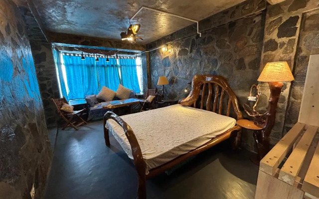 Homestay near Jutogh Church in Shimla