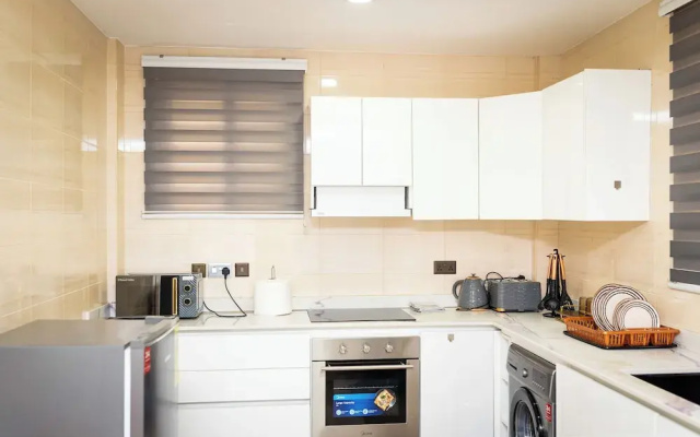 Libi Apartment-BlueWaters Property