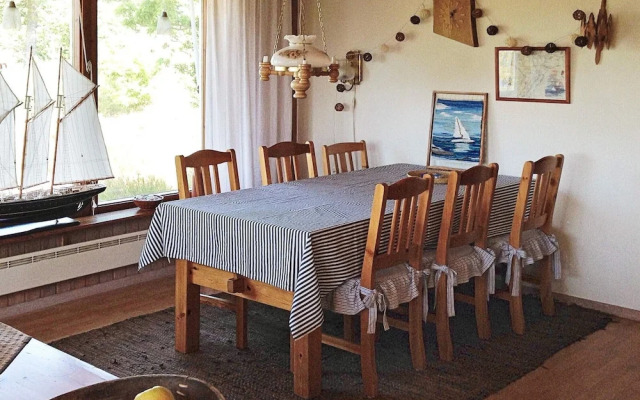 6 Person Holiday Home in Dalaro