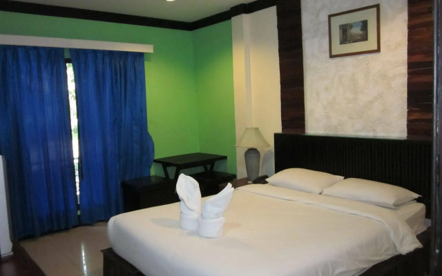 Deeden Pattaya Resort