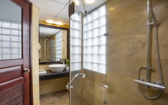 TK123 Hanoi Hotel