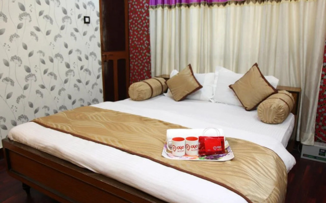 OYO Rooms Mumfordganj Abkari Chauraha