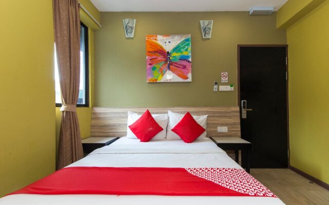 Basic Hotel
