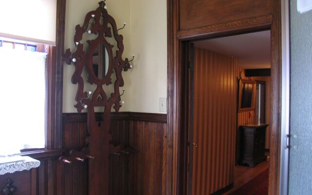 The Towers Bed & Breakfast