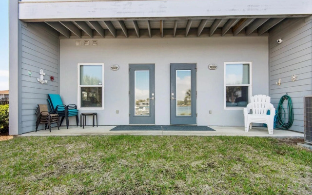 Pelican at Sound Side