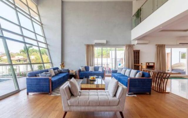 White Pebbles by Vista Rooms