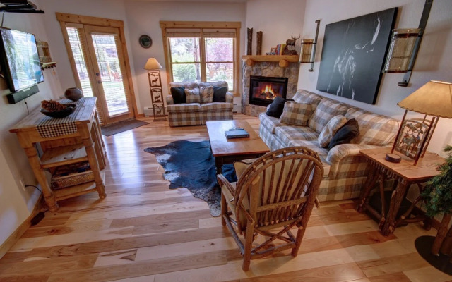 Tenderfoot Lodge 2607 by Summitcove Vacation Lodging