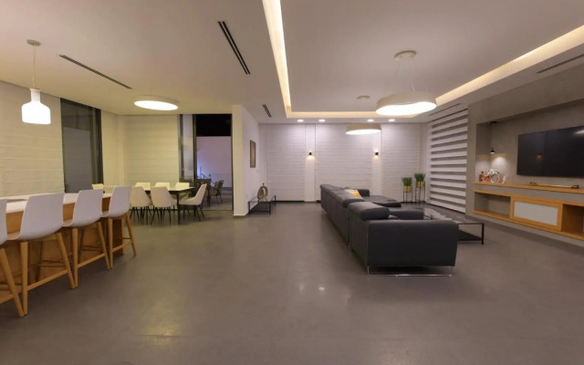 Exotic Villa Fantasy - Habuchim 3