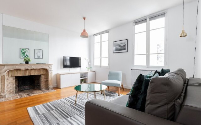 Sorbonne - Luxembourg Gardens Apartment