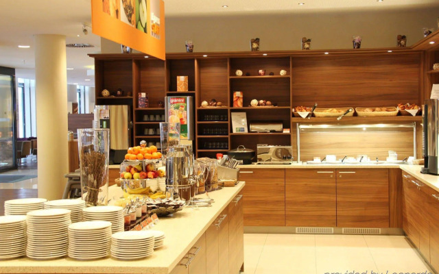 Premier Inn Dresden City Centre