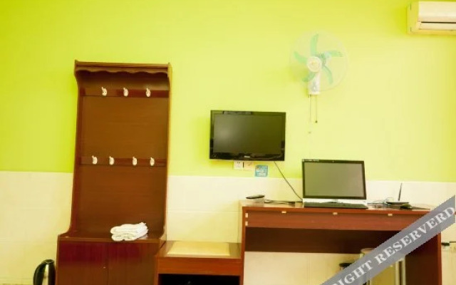 Xiaocheng Su8 Express Business Hotel