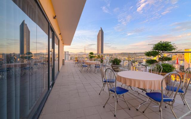 AD41 Hotel