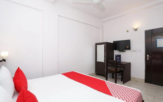 Hotel R Paradise by OYO Rooms