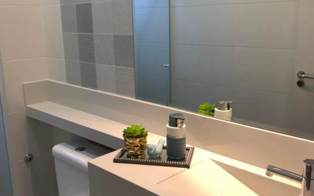 Apto com piscina - Praia de Palmas - 303