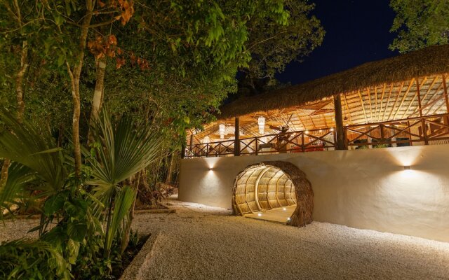 Oom Bubble Boutique Riviera Cancun - Adults Only