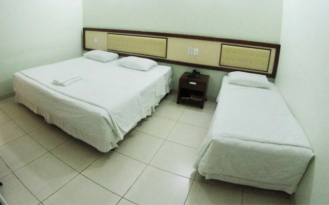 Hotel Piratininga Fernando Correa