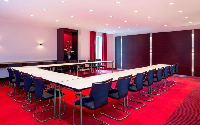 Sheraton Duesseldorf Airport Hotel