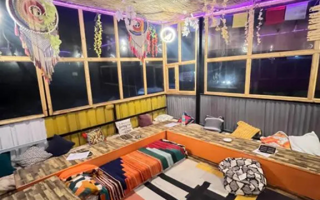 The Dreamcatcher room’s & cafe