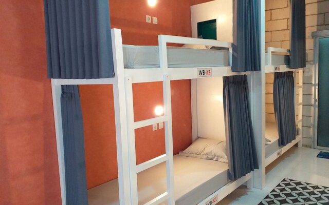 Home Addicts Hostel