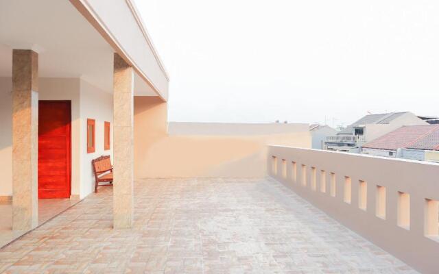 Hotel O Axl Residence