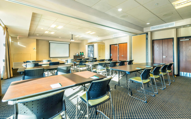 Quality Inn and Suites Petawawa