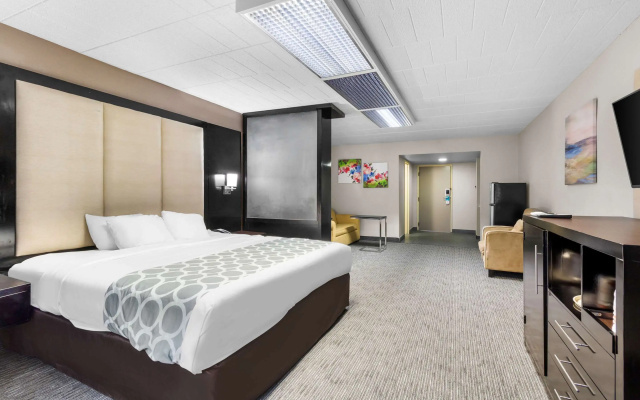 Quality Inn & Suites Altoona