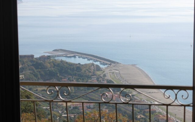Le Terre Di San Leonardo