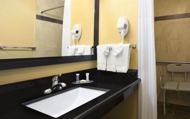 Howard Johnson Inn San Diego State University Area