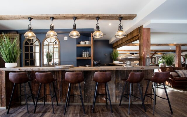 Mountain Meadows Lodge