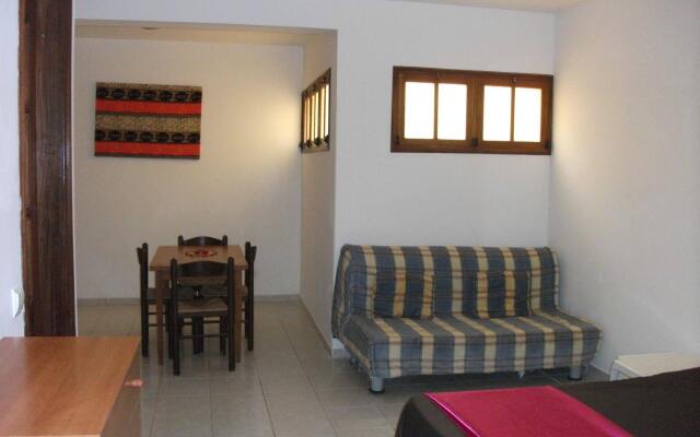 DOURADA Studios