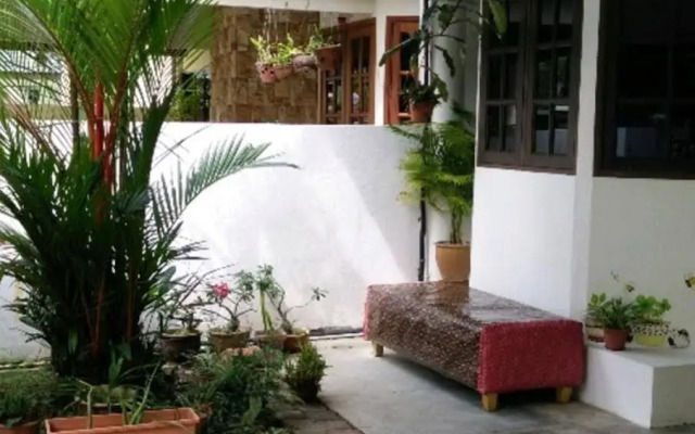 8 Penang Homestay