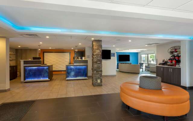 Best Western Plus Bowling Green