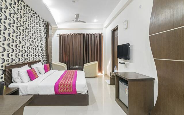 Royal Residence Huda City Centre