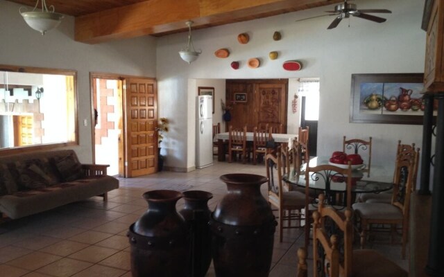 6rec 24 Personas Quinta EN Xochitepec, Morelos QC