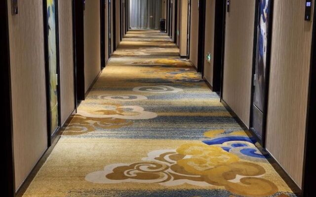 Wuhan Wanchen Theme Hotel