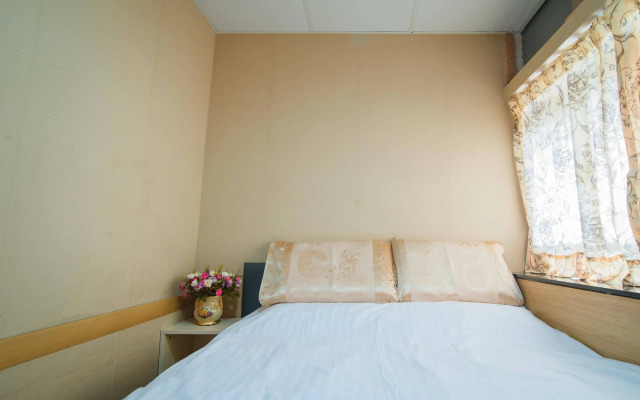Me Easy Hostel