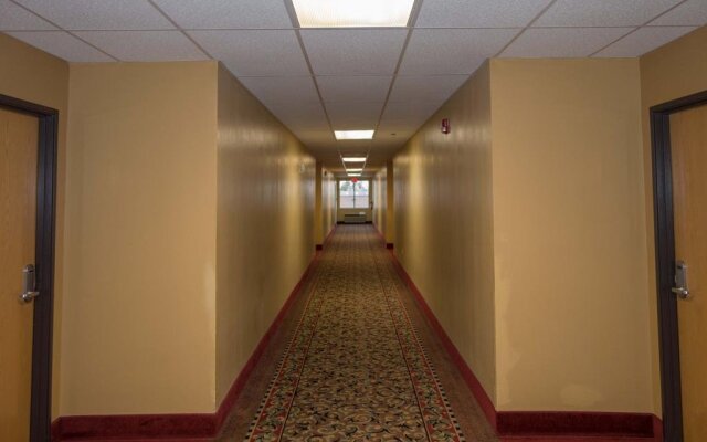 Chisholm Suite Hotel